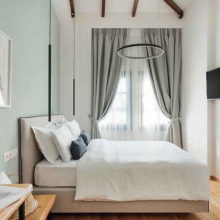 Petrou Suites Ioannina Bagian luar foto