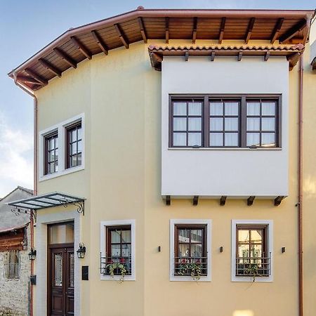 Petrou Suites Ioannina Bagian luar foto