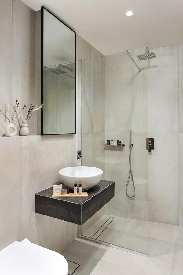 Petrou Suites Ioannina Bagian luar foto