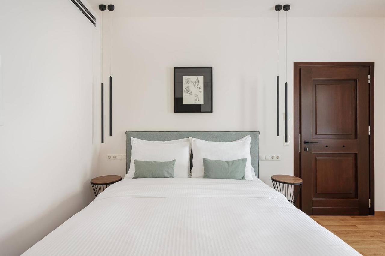 Petrou Suites Ioannina Bagian luar foto