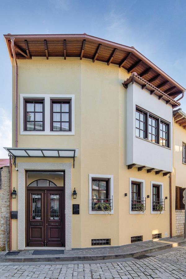 Petrou Suites Ioannina Bagian luar foto