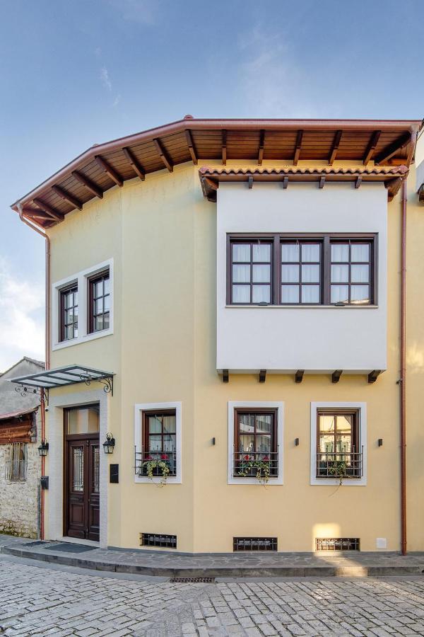 Petrou Suites Ioannina Bagian luar foto